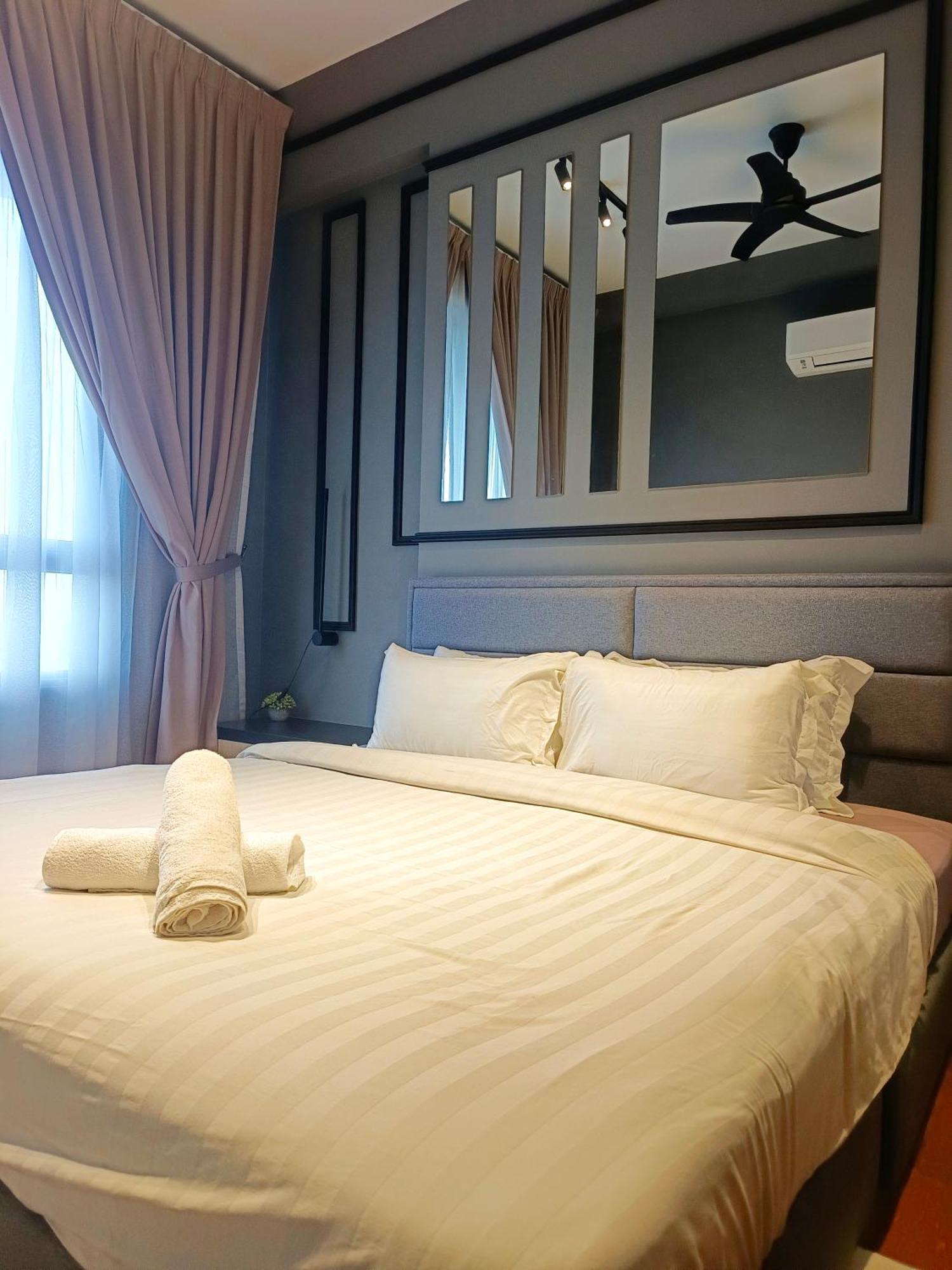 2Br Premium Suites Troika Kota Bharu By Aghome Exteriör bild